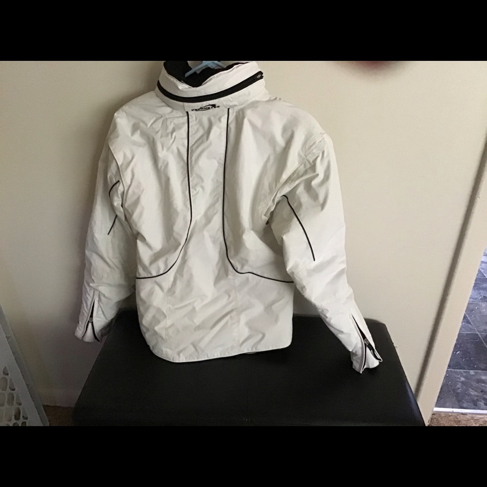 Jacket - Picture 2 of 6